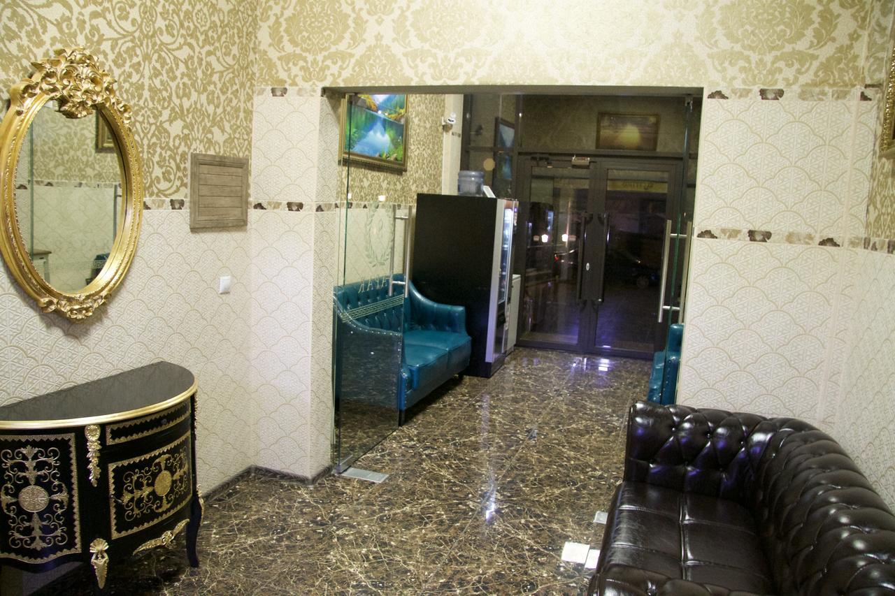 Hotel Deluxe Plaza Ałma Ata Zewnętrze zdjęcie